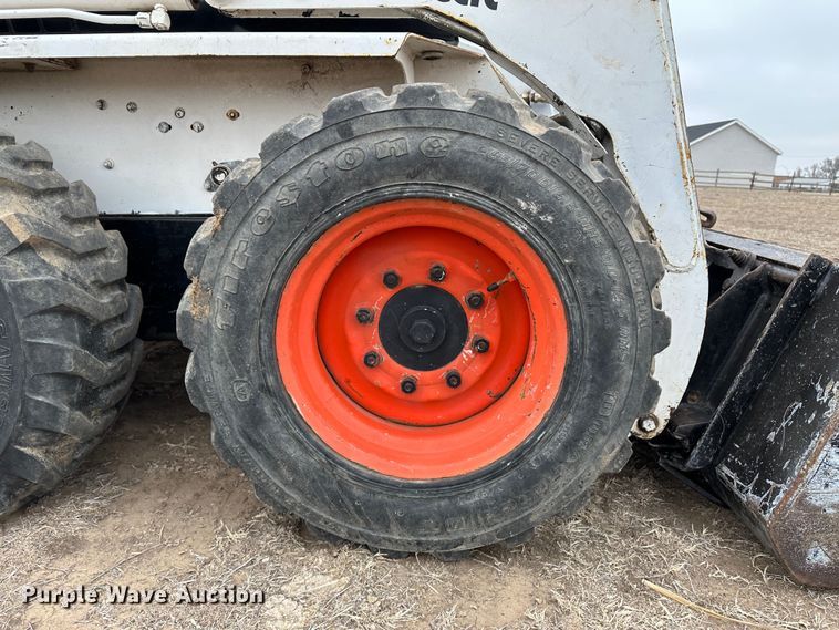 image for item LT9148 1993 Bobcat 743B  skid steer loader