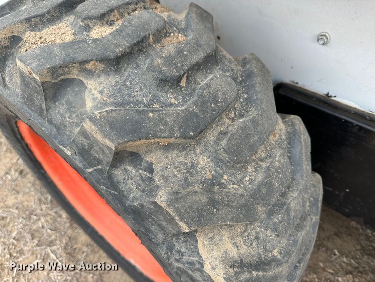 image for item LT9148 1993 Bobcat 743B  skid steer loader