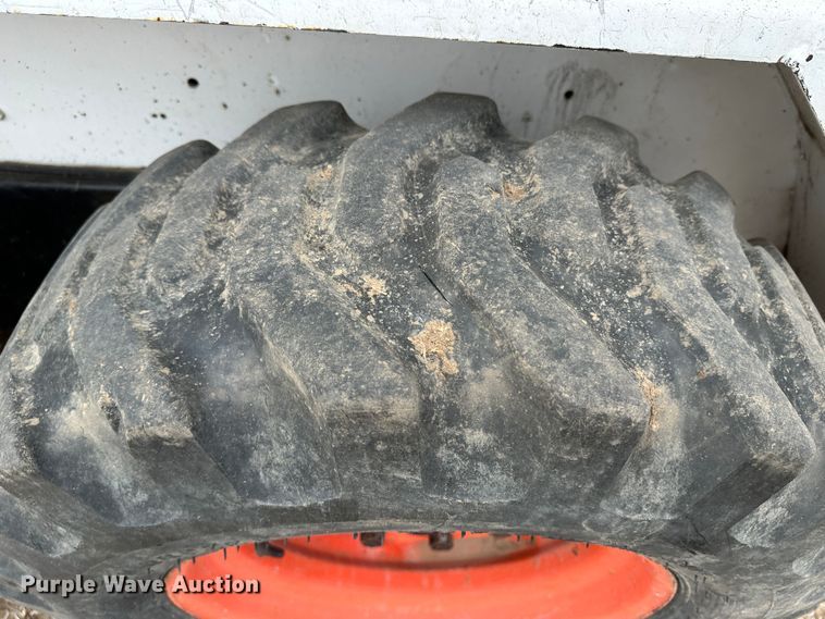 image for item LT9148 1993 Bobcat 743B  skid steer loader