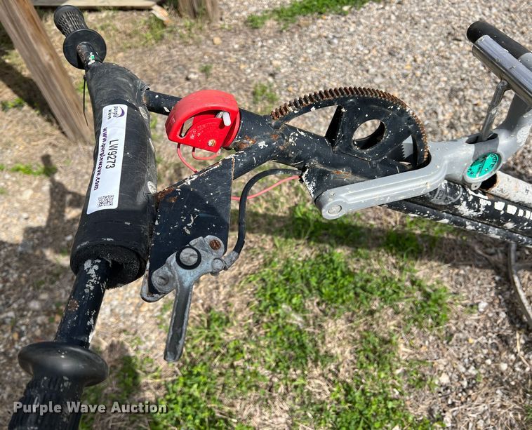 image for item LW9273 Whiteman J35H  power trowel