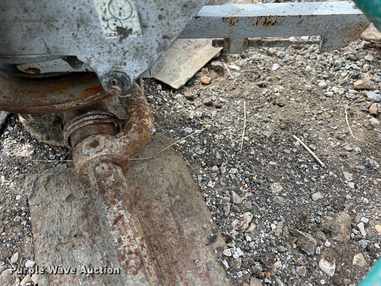 image for item LW9273 Whiteman J35H  power trowel