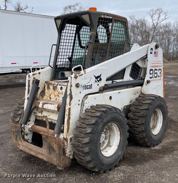 image for item MB9018 2001 Bobcat 963  skid steer loader