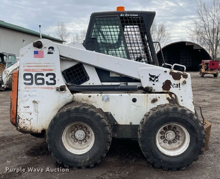 image for item MB9018 2001 Bobcat 963  skid steer loader