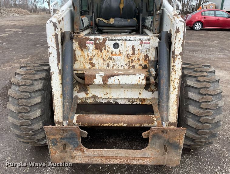 image for item MB9018 2001 Bobcat 963  skid steer loader