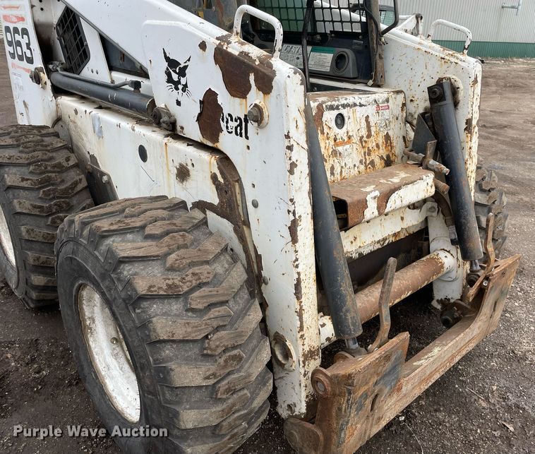 image for item MB9018 2001 Bobcat 963  skid steer loader