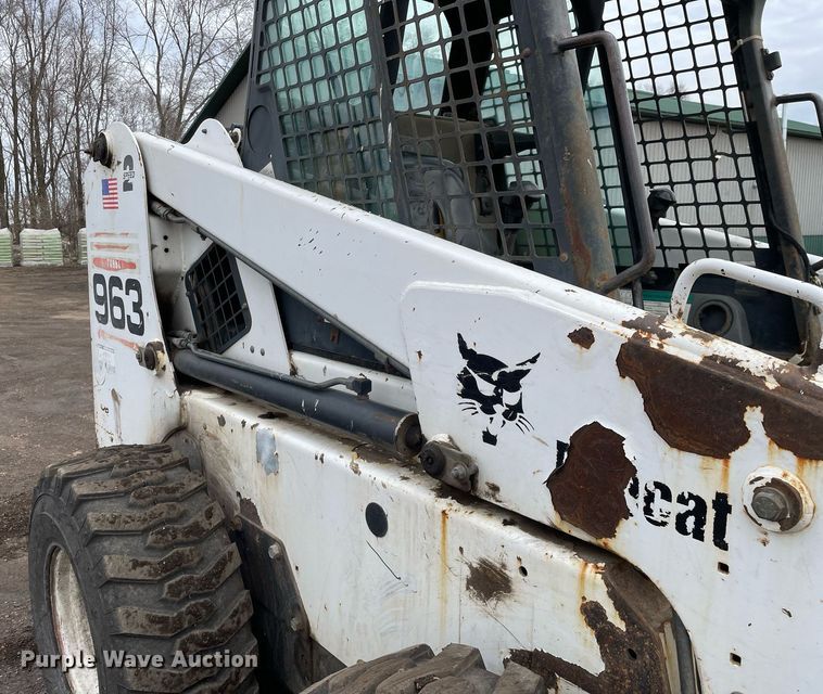 image for item MB9018 2001 Bobcat 963  skid steer loader