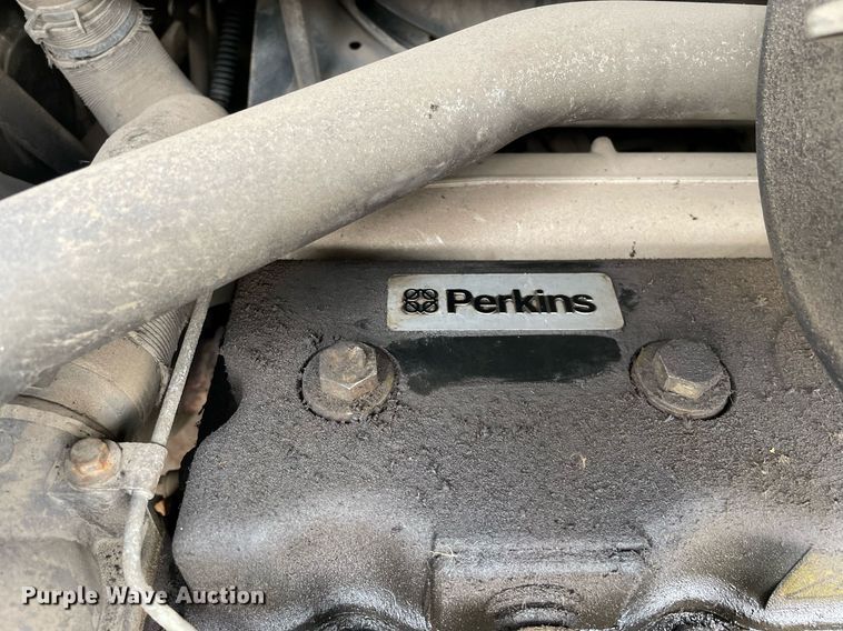 image for item MB9018 2001 Bobcat 963  skid steer loader