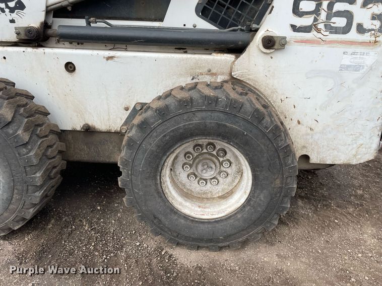 image for item MB9018 2001 Bobcat 963  skid steer loader