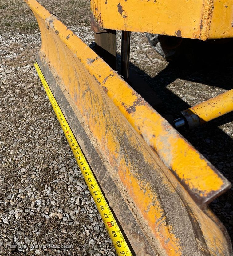 image for item MB9027 Ditch Witch J20C  trencher