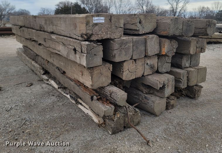 (10) crane mats in Saint Paul, KS Item MB9830 sold Purple Wave