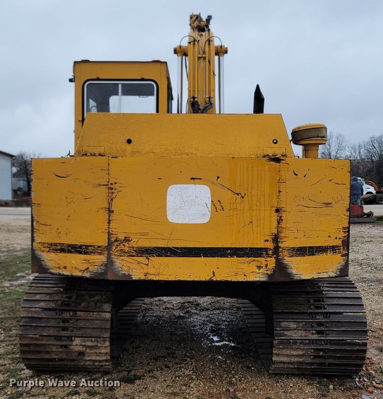 image for item MB9837 1986 John Deere 490  excavator