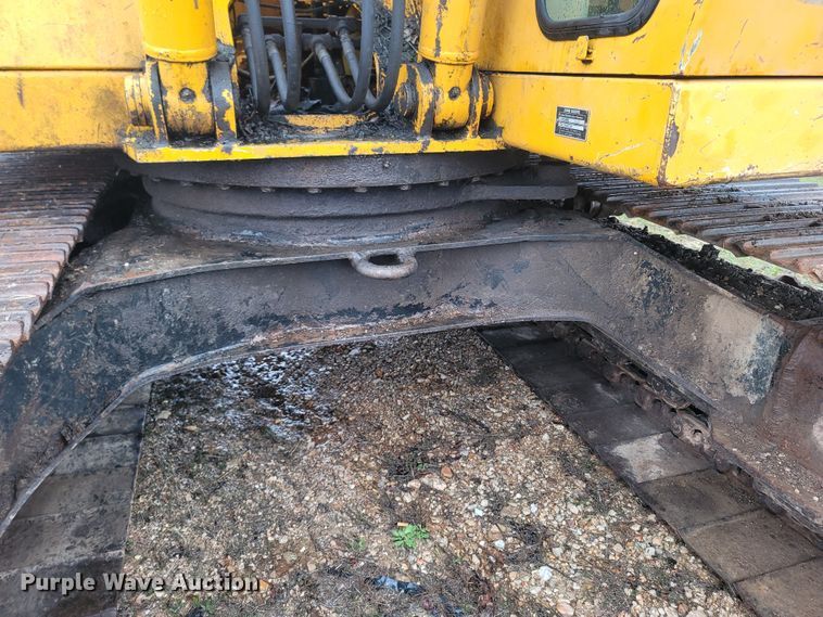 image for item MB9837 1986 John Deere 490  excavator