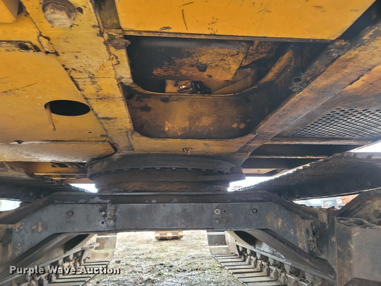 image for item MB9837 1986 John Deere 490  excavator