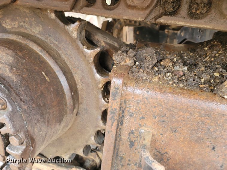 image for item MB9837 1986 John Deere 490  excavator