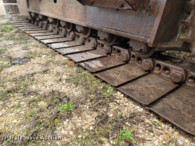 image for item MB9837 1986 John Deere 490  excavator