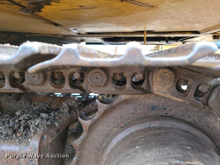 image for item MB9837 1986 John Deere 490  excavator