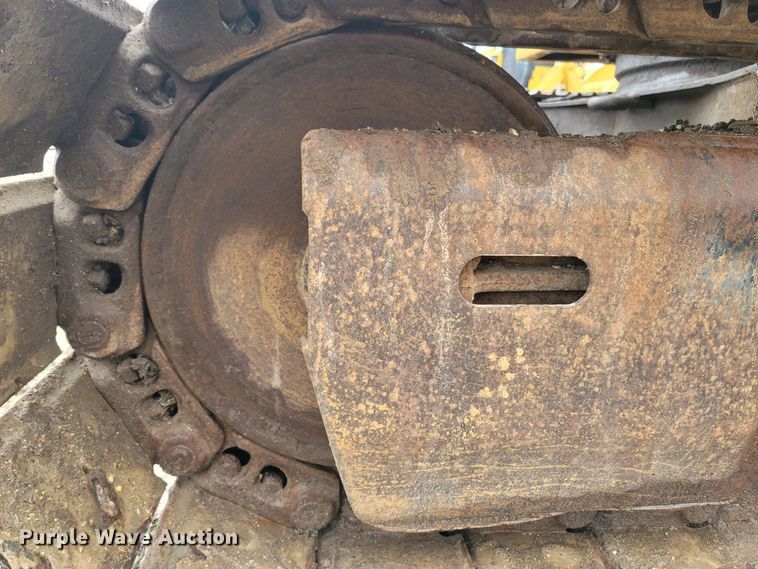 image for item MB9837 1986 John Deere 490  excavator