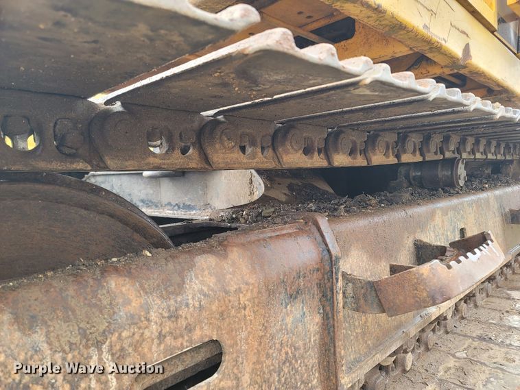 image for item MB9837 1986 John Deere 490  excavator