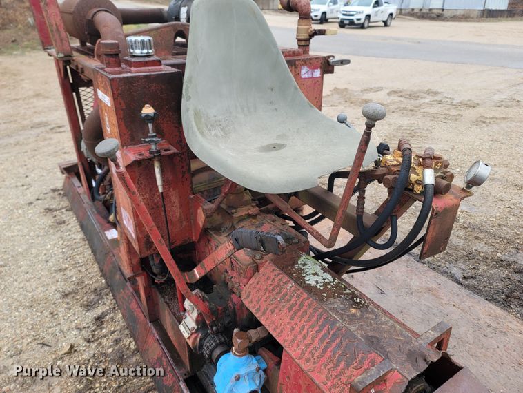 image for item MB9838 2001 International Boring Systems D9048  boring unit