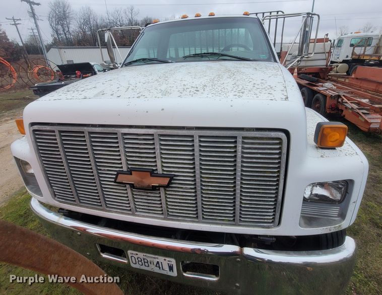 image for item MB9839 1996 Chevrolet Kodiak C6500  rollback truck