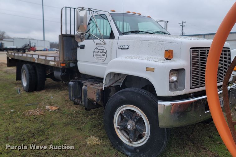 image for item MB9839 1996 Chevrolet Kodiak C6500  rollback truck