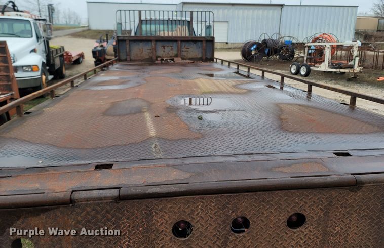 image for item MB9839 1996 Chevrolet Kodiak C6500  rollback truck