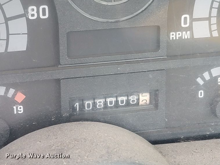 image for item MB9839 1996 Chevrolet Kodiak C6500  rollback truck