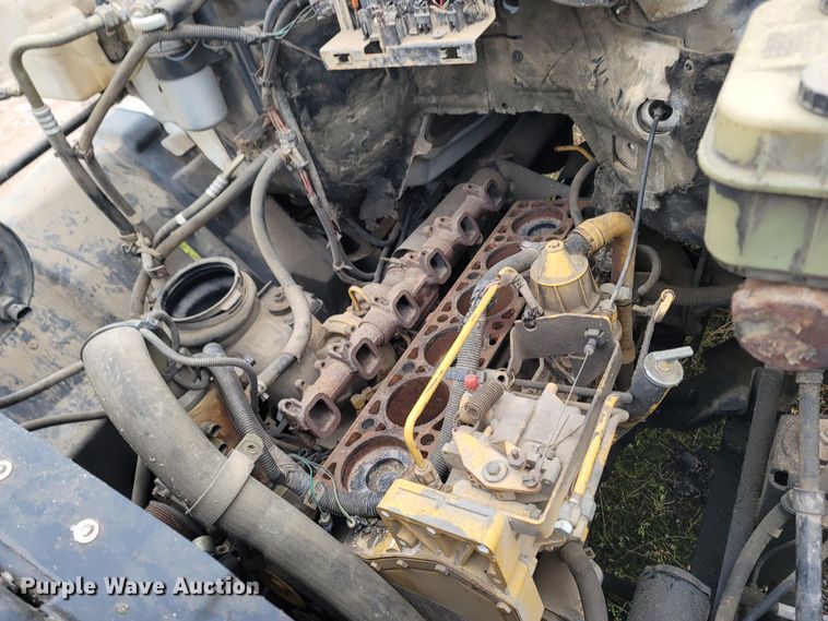 image for item MB9839 1996 Chevrolet Kodiak C6500  rollback truck