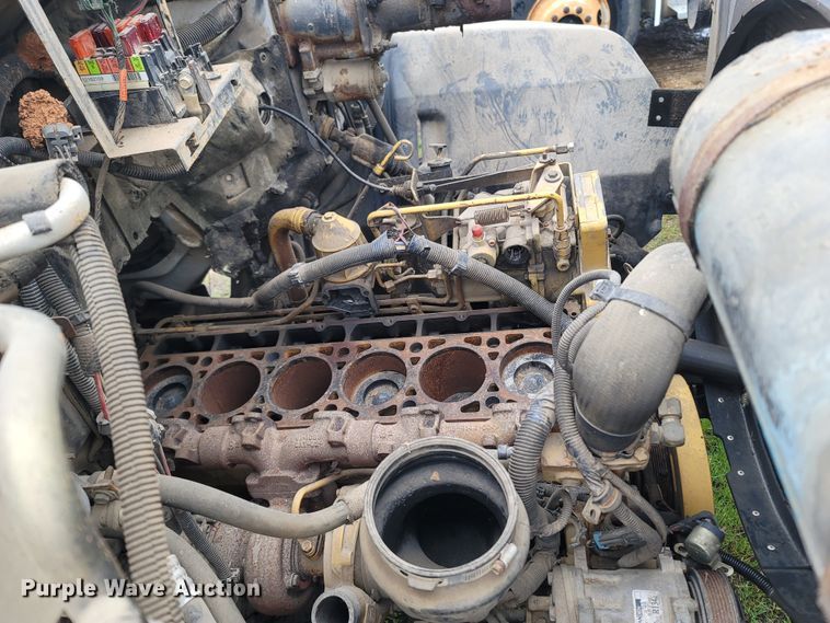 image for item MB9839 1996 Chevrolet Kodiak C6500  rollback truck