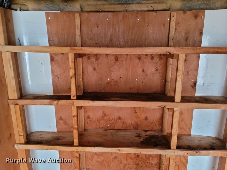 image for item MB9840 1998 Doolittle  enclosed cargo trailer