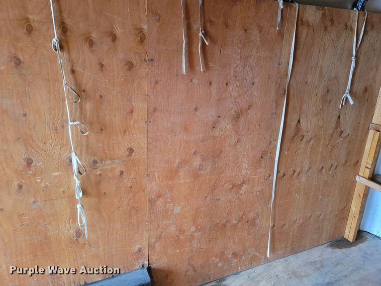 image for item MB9840 1998 Doolittle  enclosed cargo trailer