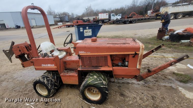 image for item MB9842 Ditch Witch 350SX  vibratory cable plow