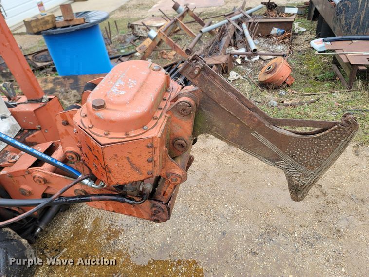 image for item MB9842 Ditch Witch 350SX  vibratory cable plow