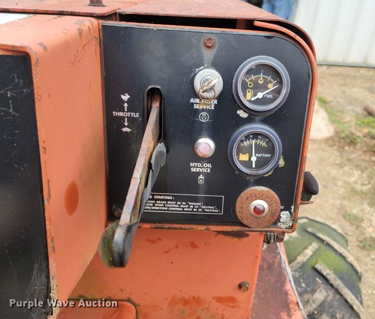 image for item MB9842 Ditch Witch 350SX  vibratory cable plow