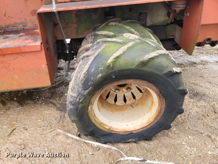 image for item MB9842 Ditch Witch 350SX  vibratory cable plow