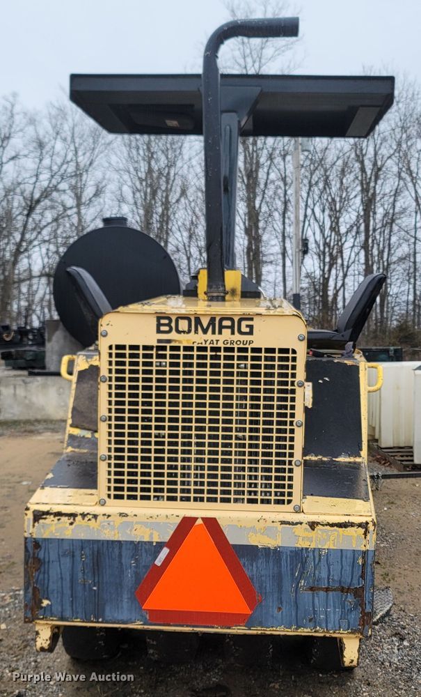 image for item MB9848 Bomag BW11RH  pneumatic roller