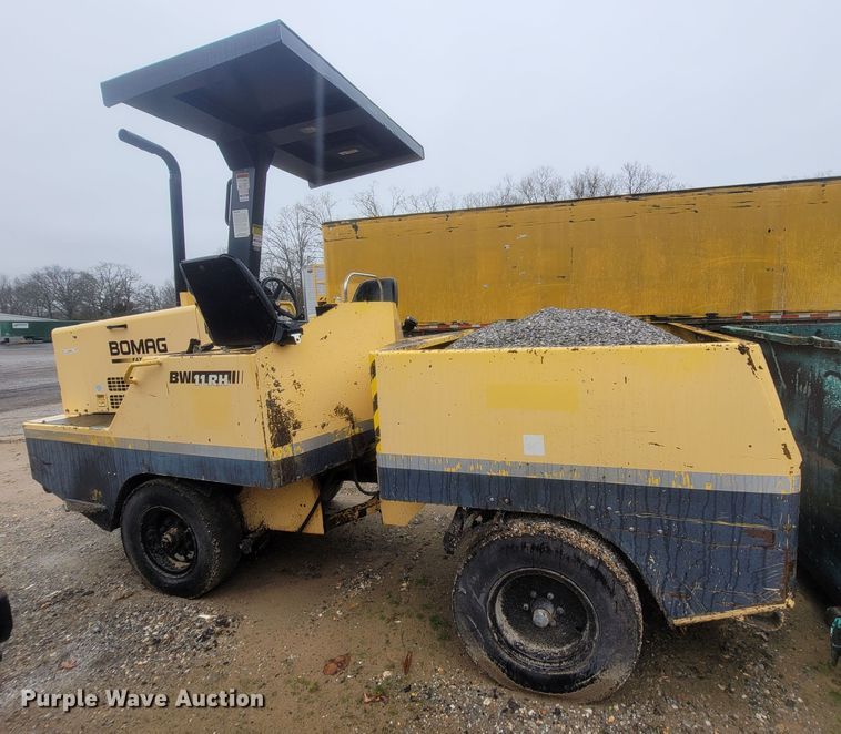 image for item MB9848 Bomag BW11RH  pneumatic roller