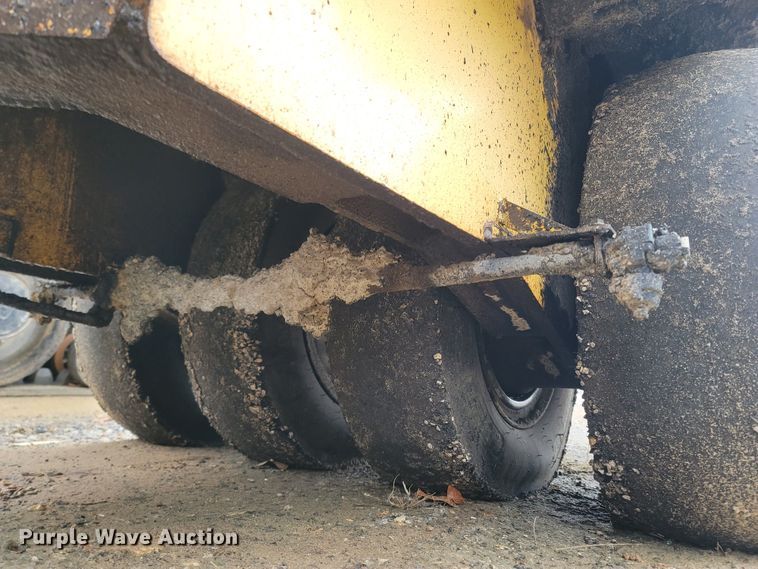 image for item MB9848 Bomag BW11RH  pneumatic roller