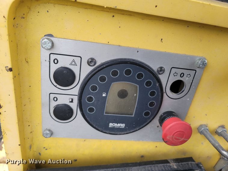 image for item MB9848 Bomag BW11RH  pneumatic roller