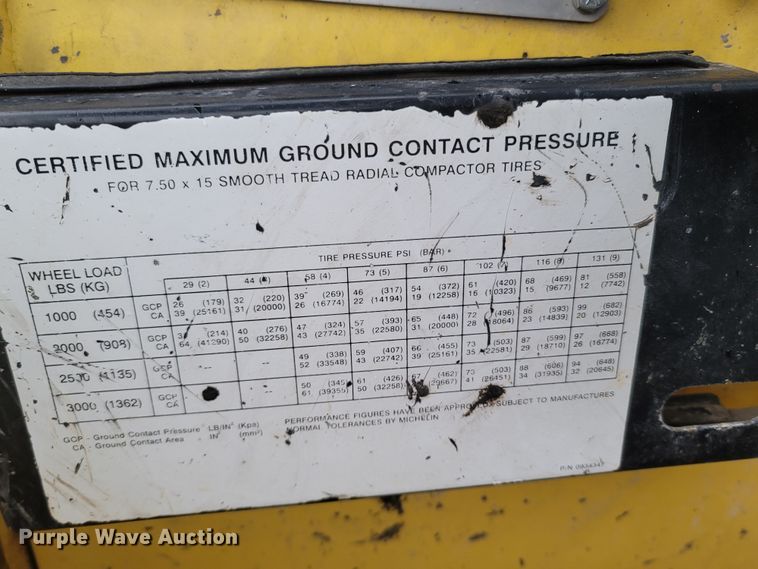 image for item MB9848 Bomag BW11RH  pneumatic roller