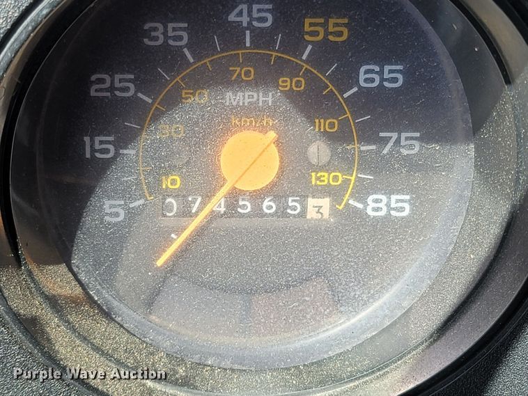 image for item MB9864 1989 Chevrolet Kodiak C70  oil distributor truck