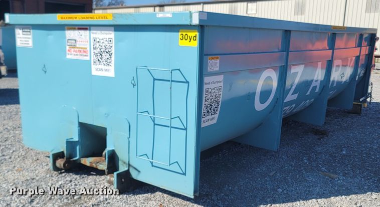 image for item MB9867 Roll-off container