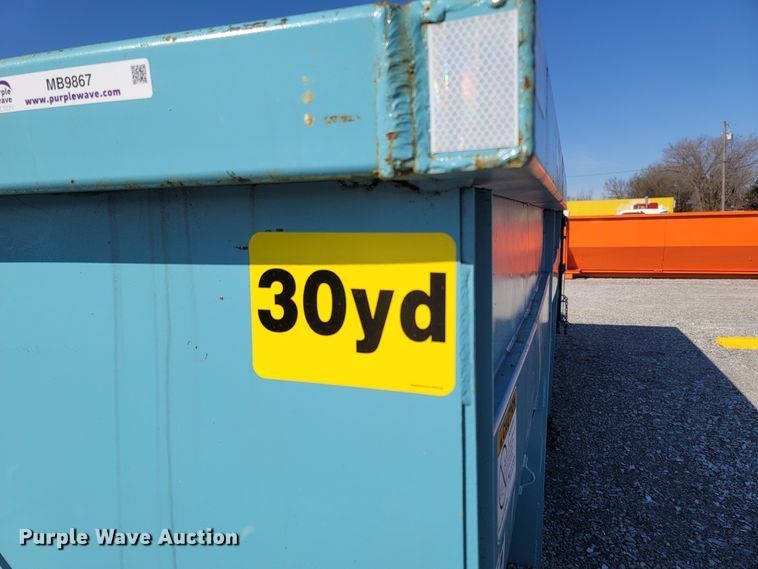 image for item MB9867 Roll-off container