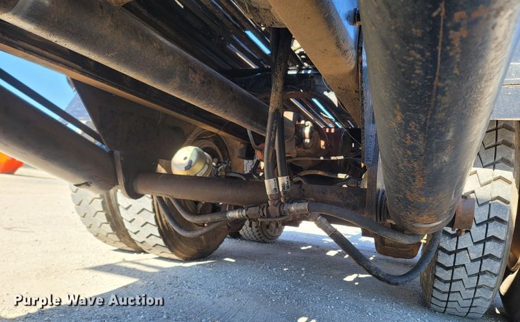 image for item MB9868 1997 Mack DM690S  roll-off container truck