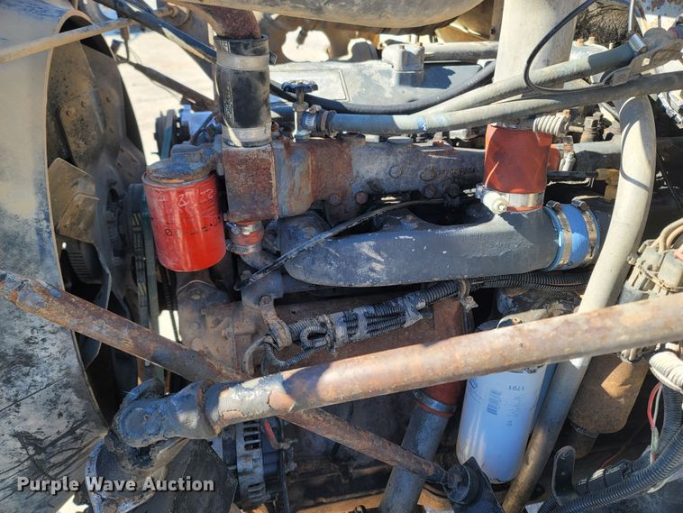 image for item MB9868 1997 Mack DM690S  roll-off container truck