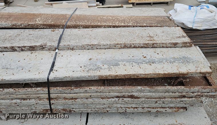 image for item MC9653 Approximately 52 concrete forms