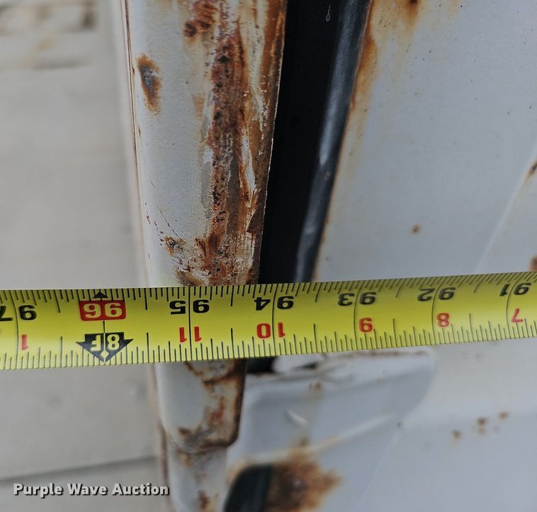 image for item MC9665 2000 CIMC DC20-20B  shipping container