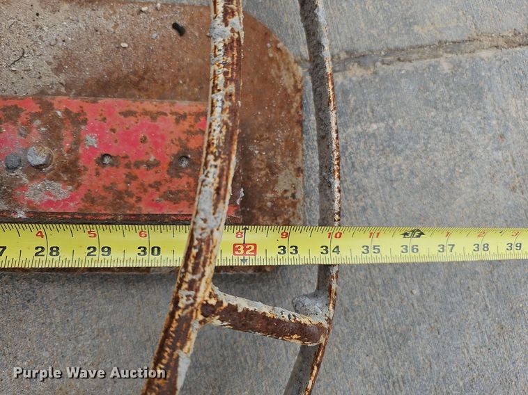 image for item MC9667 Edco T364B-5.5H  power trowel