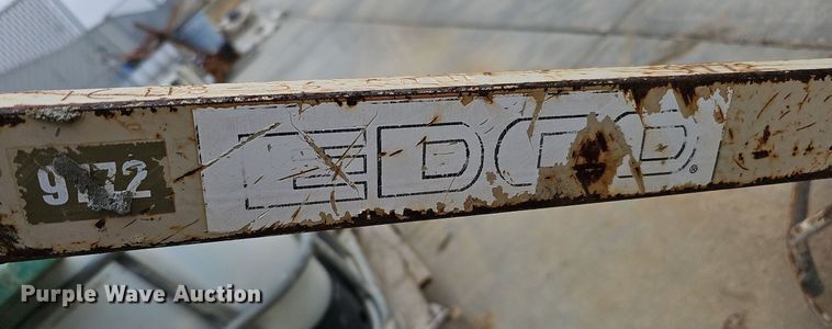 image for item MC9667 Edco T364B-5.5H  power trowel