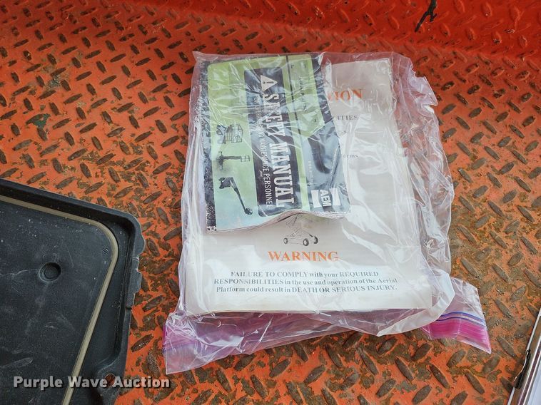 image for item MC9688 Skyjack SJIII 3219  scissor lift